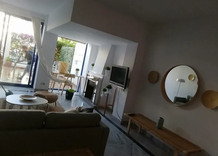 Apartment House Duplex *